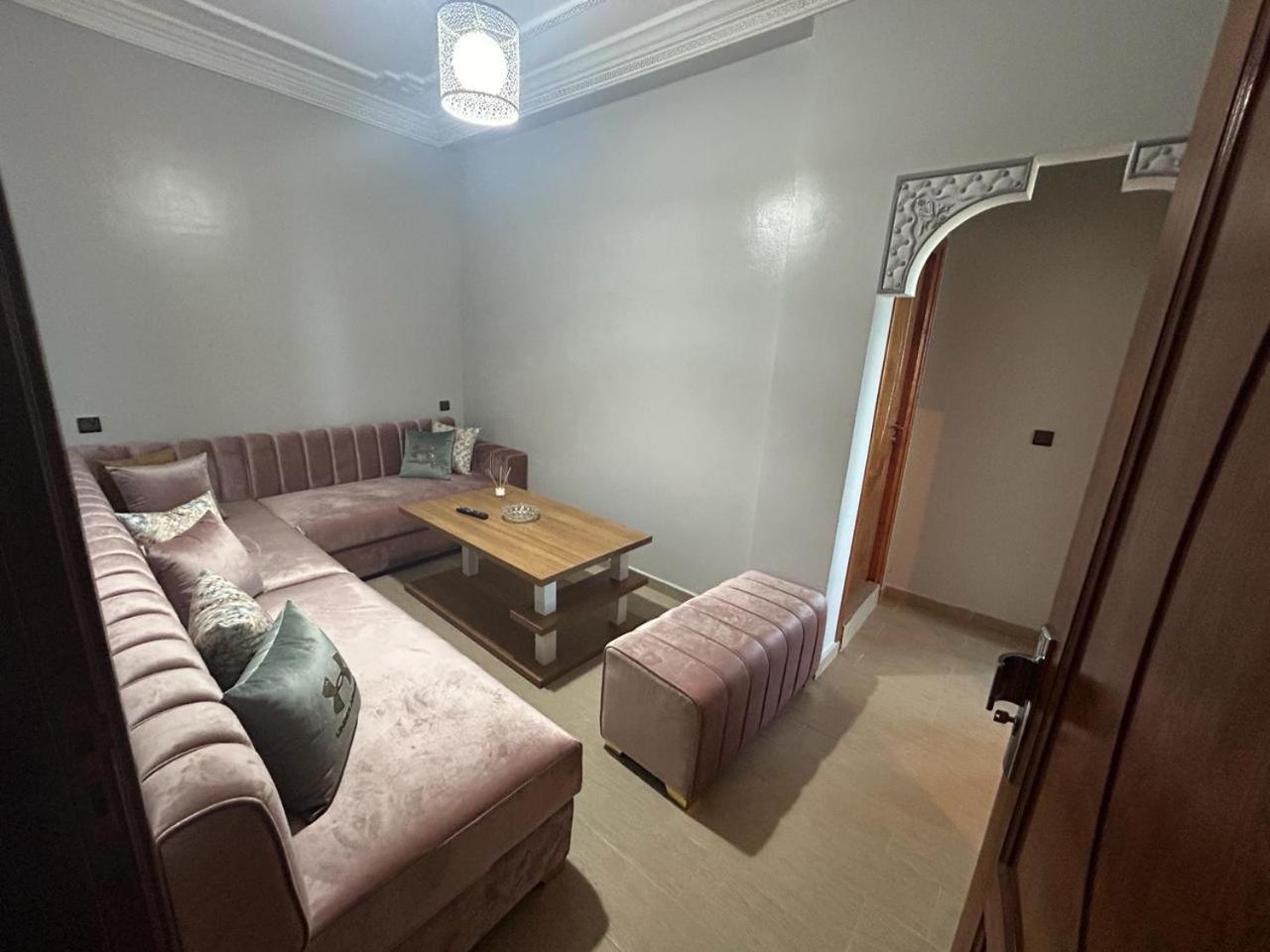 Apartment A Houma, Proche Port Tanger Med
