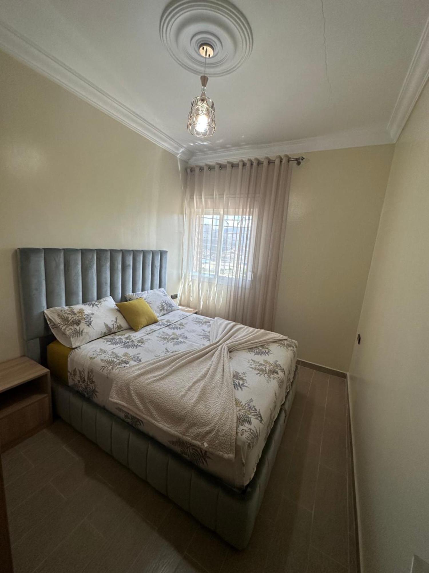 A Houma, Proche Port Tanger Med Apartment *